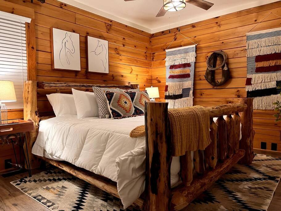 The Horse Cabin At Natural State Cabins Morning Star Екстер'єр фото